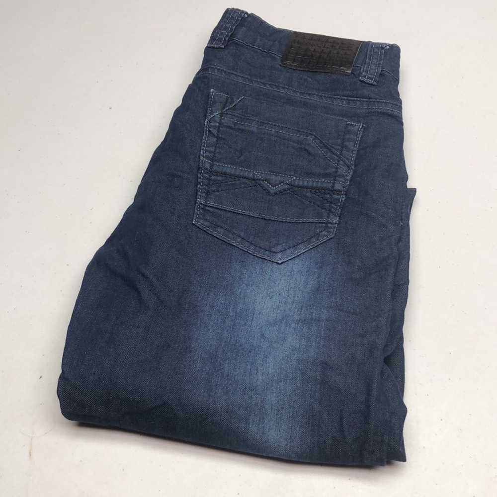 FREDNM STRETCH FIT STRAIGHT LEG JEANS 14/32x28 ⭐️